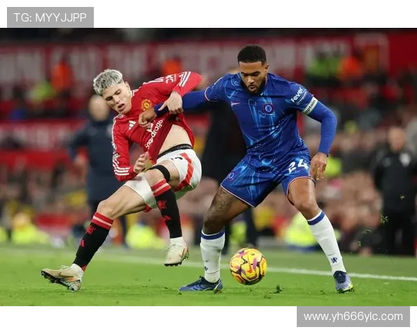 詹姆斯任意球助攻门将英超精彩一刻 詹姆斯任意球助攻门将英超精彩一刻